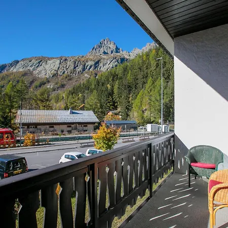 Alpstuga Charpoua - Happy *